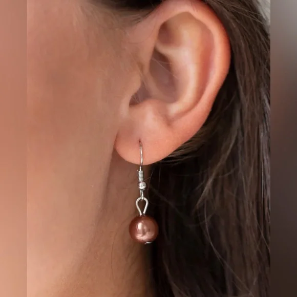 Brown Starlet pearl necklace and earrings 91b - Picture 2 of 4